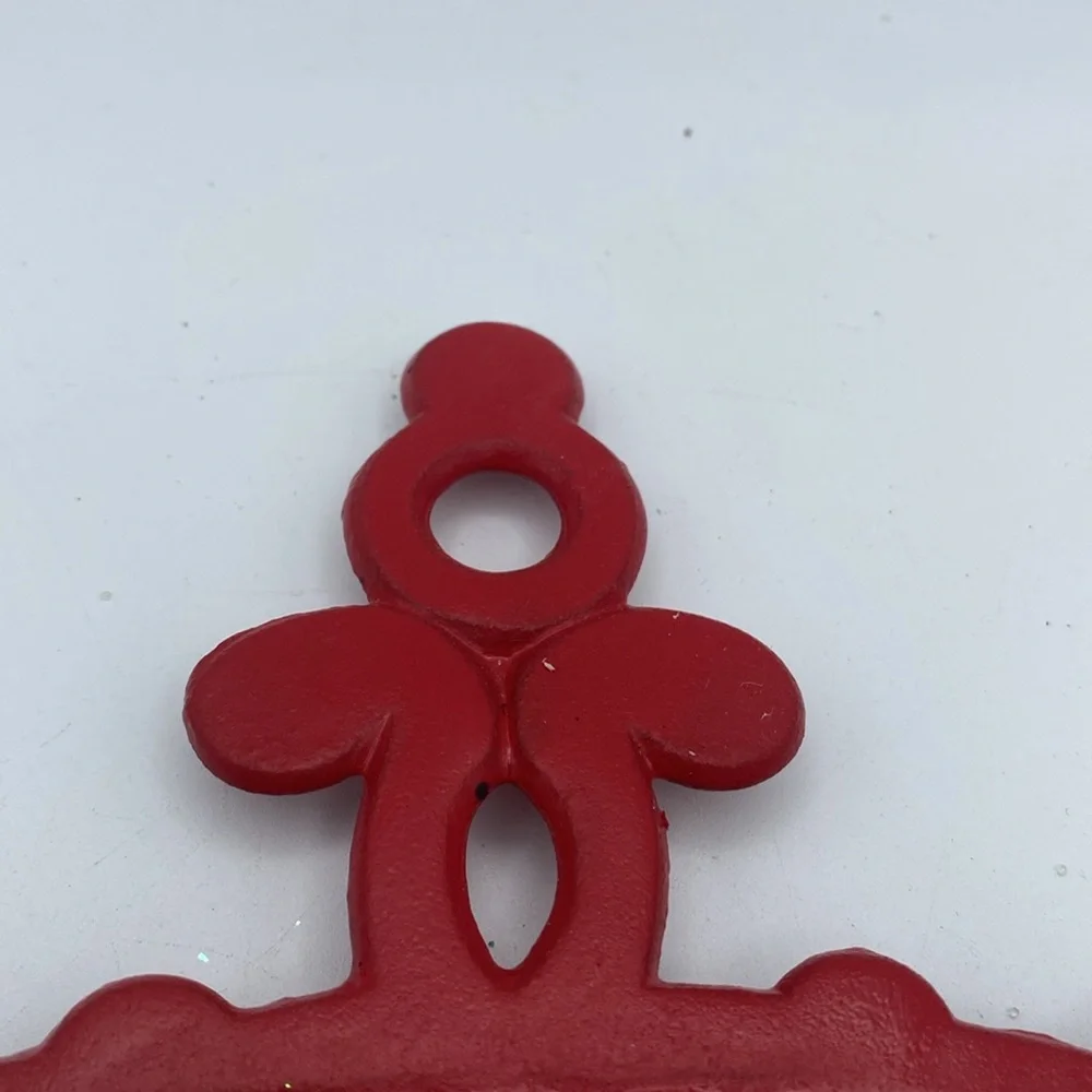 VTG cast iron trivet with Christmas tree red ceramic tile 9x5”